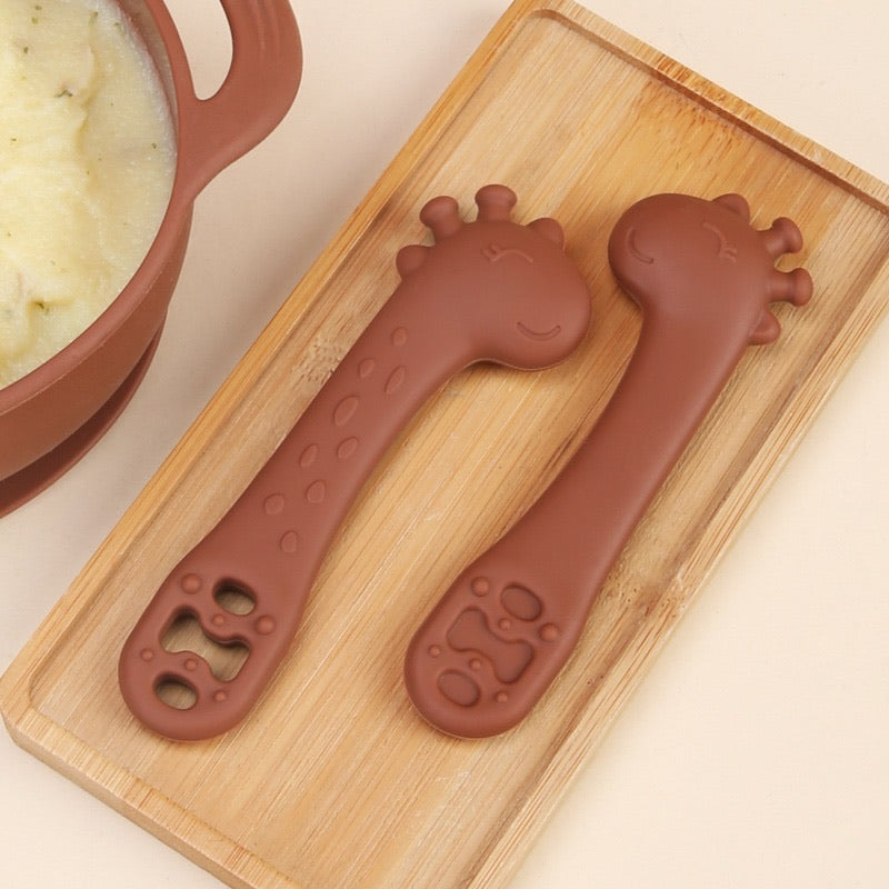 HappyGiraff Oefenlepel Kastanjebruin voor Baby's